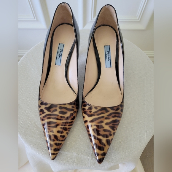 PRADA, worn once, patent leather heel, black print, 38 - Picture 2 of 9